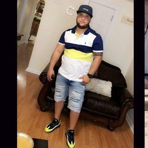 Meet your Posher, Derek